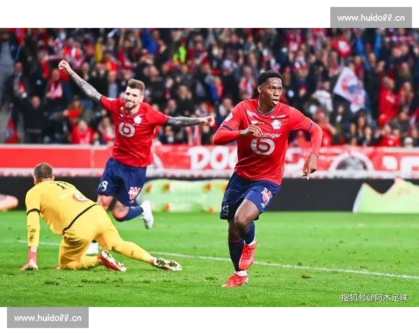 欧冠比赛全程高清直播精彩呈现 足球迷不容错过的顶级赛事直播 - 副本 (2) - 副本