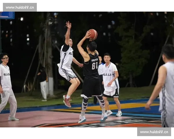 篮球比赛中的犯规类型详解与实际影响分析 - 副本 (3) 篮球比赛中的犯规类型详解与实际影响分析 - 副本 (3)